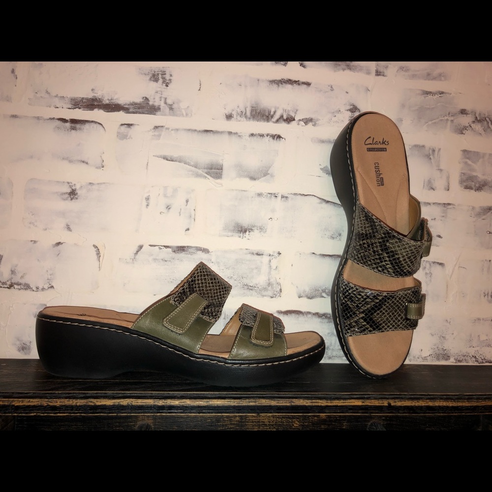 Women’s Clark’s sandals